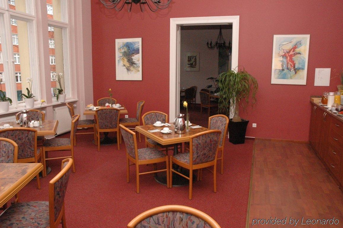 Rewari Hotel Berlin Nhà hàng bức ảnh