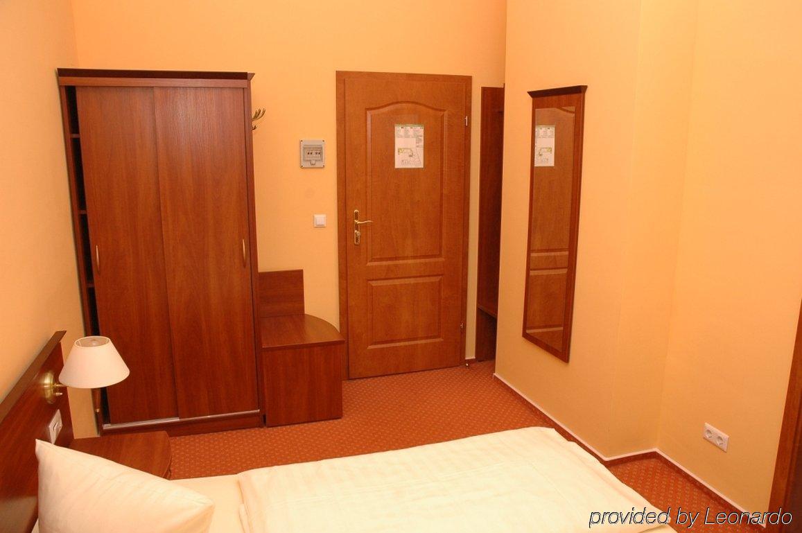 Rewari Hotel Berlin Phòng bức ảnh