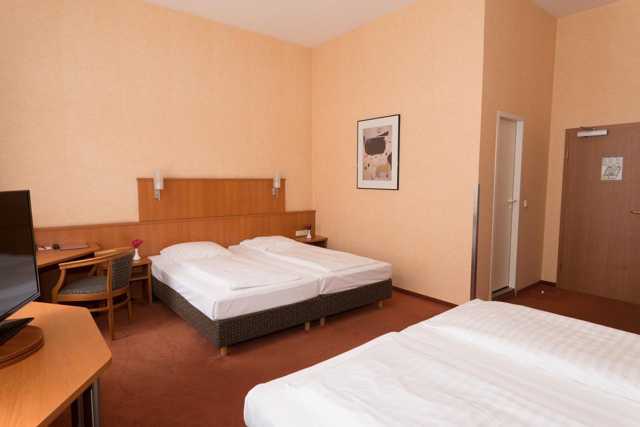 Rewari Hotel Berlin Ngoại thất bức ảnh