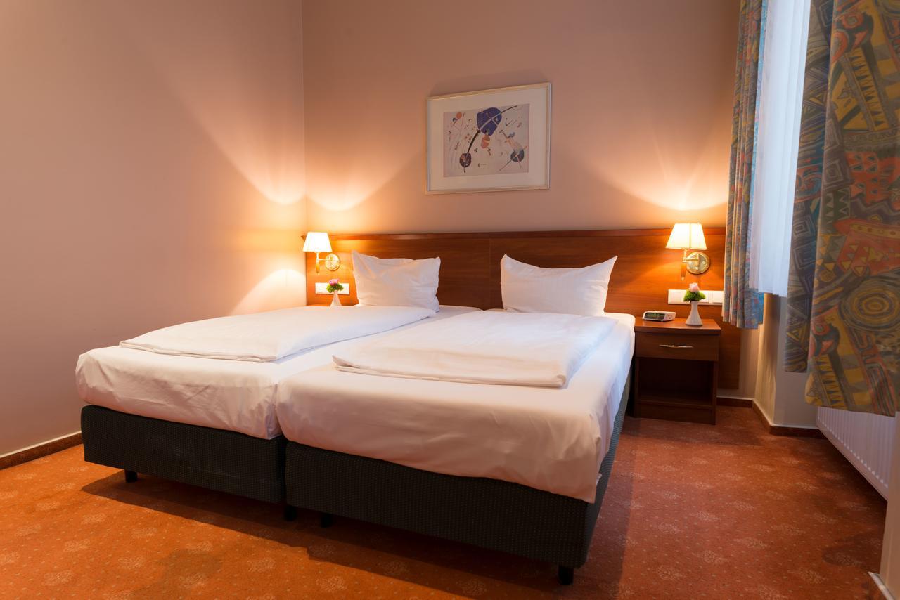 Rewari Hotel Berlin Ngoại thất bức ảnh