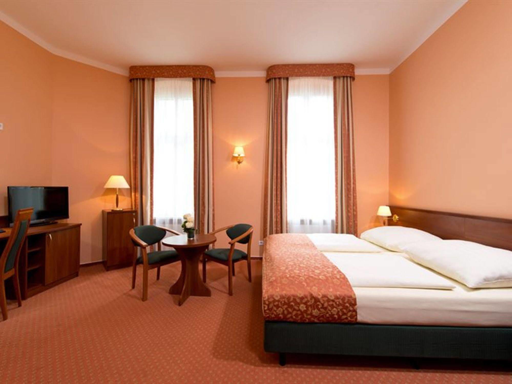 Rewari Hotel Berlin Ngoại thất bức ảnh