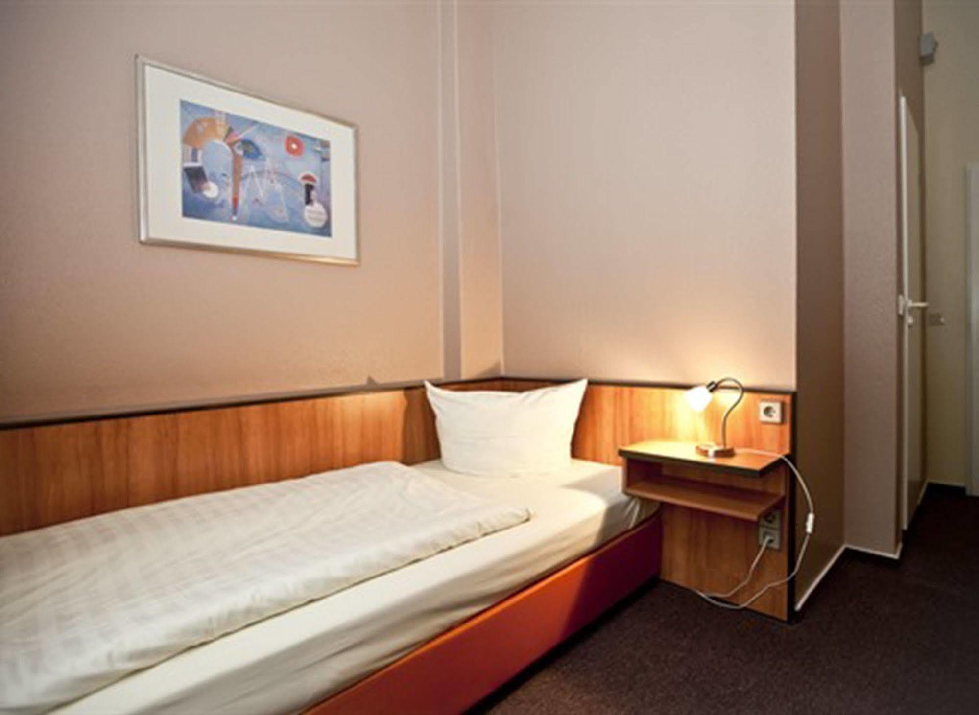 Rewari Hotel Berlin Ngoại thất bức ảnh